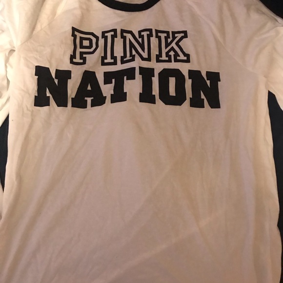 2  LONG SLEEVE VSPINK TEES SZ L. - Picture 4 of 5